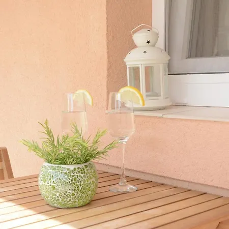 Marina Apartment *
