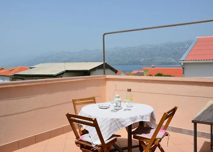 Marina アパート *